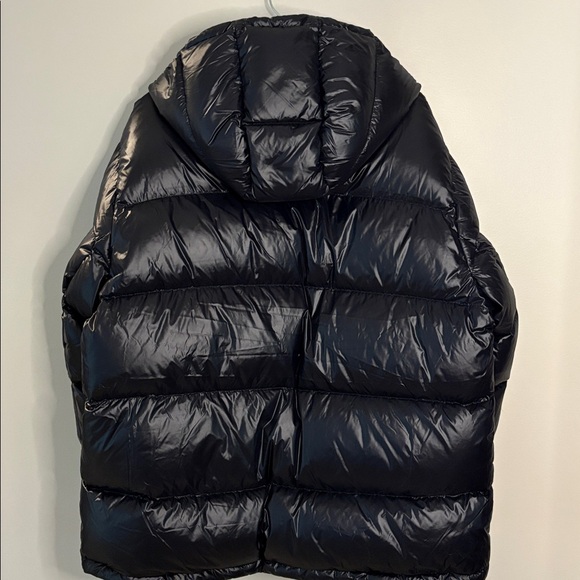 Quince XL Shiny Black Puffer Jacket - Picture 6 of 8